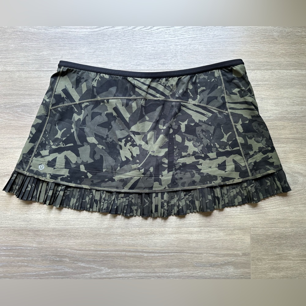 Lululemon City Sky Run By Skirt Pop Cut Fatigue